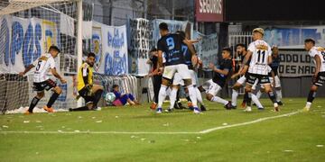 No quiere entrar y Atlético sólo empata ante Chacarita\u002E (@OficialAMSyD)