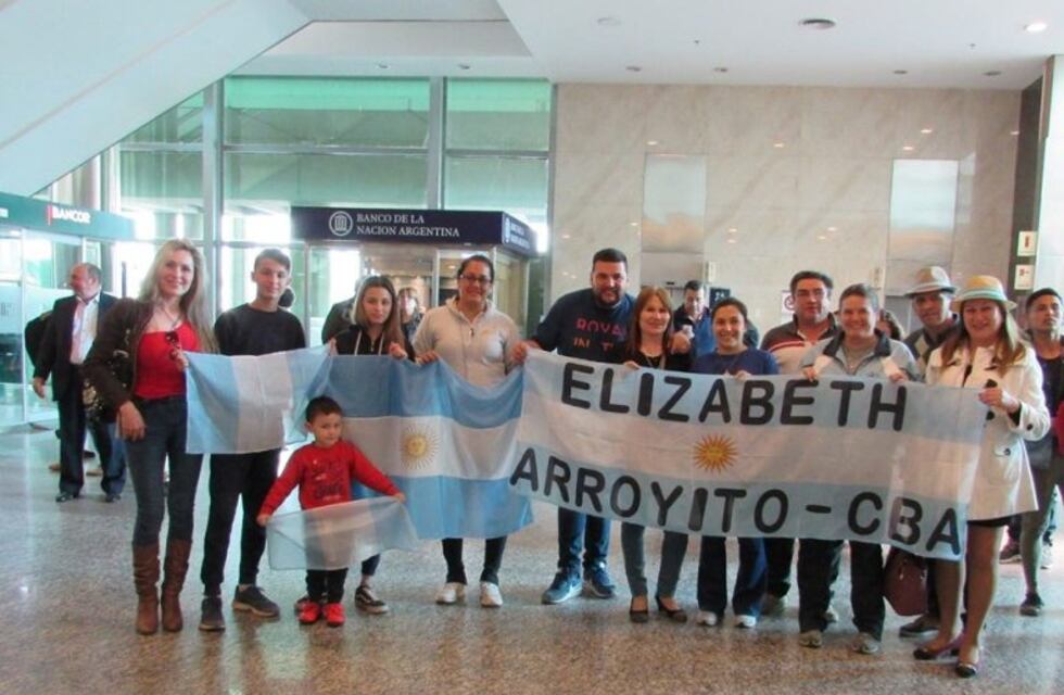 Arroyito recibió a Elizabeth Noriega como se recibe a una campeona