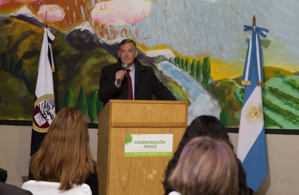 Doscientos ochenta internos estudian en la UNCuyo