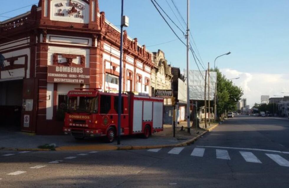 Bomberos "héroes": reanimaron a una nena de tres años en Gerli y le salvaron la vida