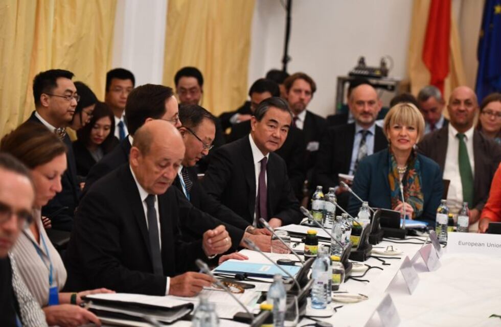 Se reafirma el acuerdo nuclear entre Irán y cinco potencias