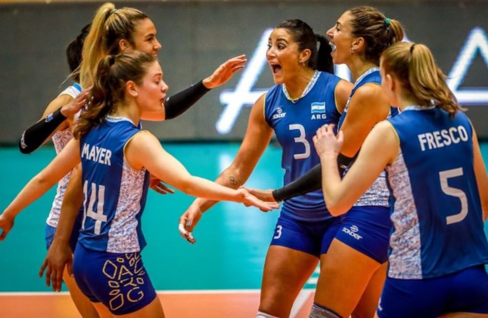 Las Panteras le ganaron 3-0 a Perú en el primer partido del Preolímpico