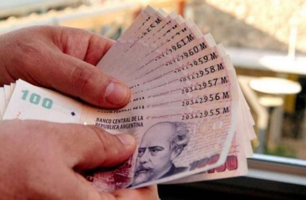 Villa Allende: intentaron pagar con billetes falsos y terminaron detenidas