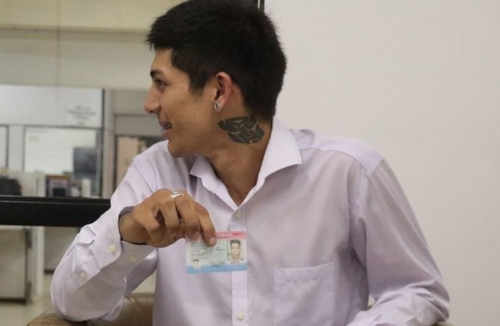 Un fanático de Transformers le puso a su hijo "Optimosprayn" de nombre