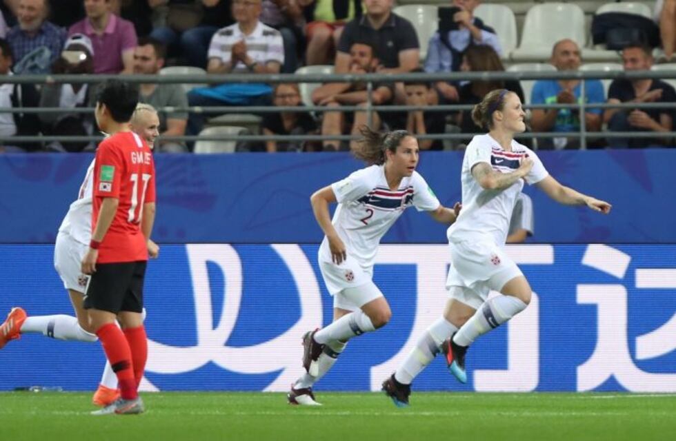 Noruega derrotó 2-1 a Corea del Sur y se metió en octavos del Mundial femenino