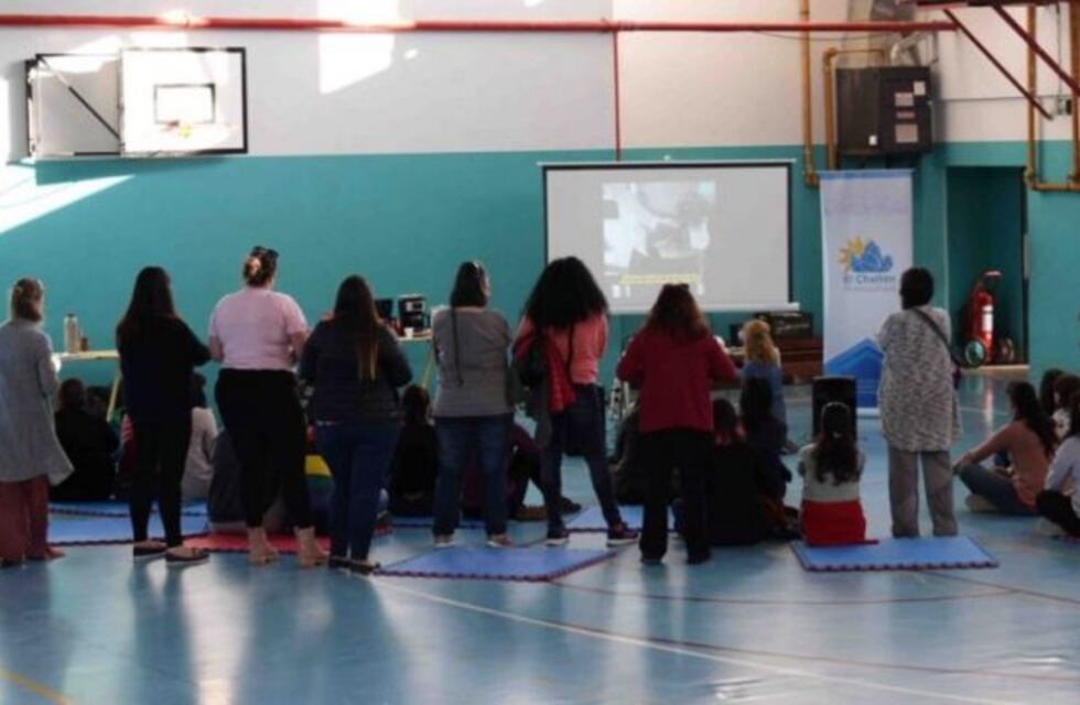 Día Internacional de la Mujer: El Chaltén presente en la conmemoración