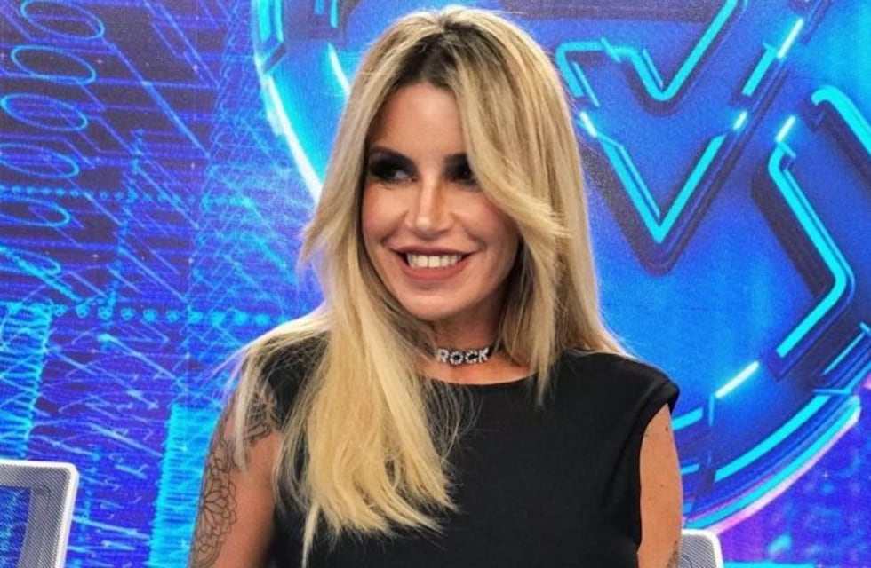 Florencia Peña derritió las redes con unas fotos y festejó: "Día verde, peroncho y feliz"