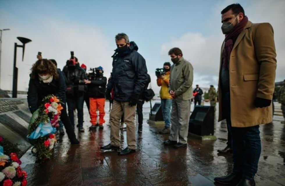 El Ministro de Defensa de la Nación, Agustín Rossi, visitó Ushuaia y participó de diversas actividades