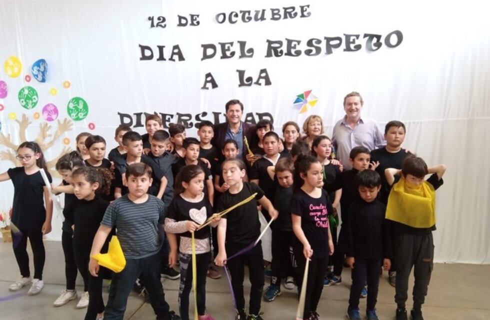 El intendente Cravero participó del acto del Día del Respeto a la Diversidad Cultural