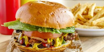 Restaurantes suman delivery a sus servicios para sobrevivir\u002E