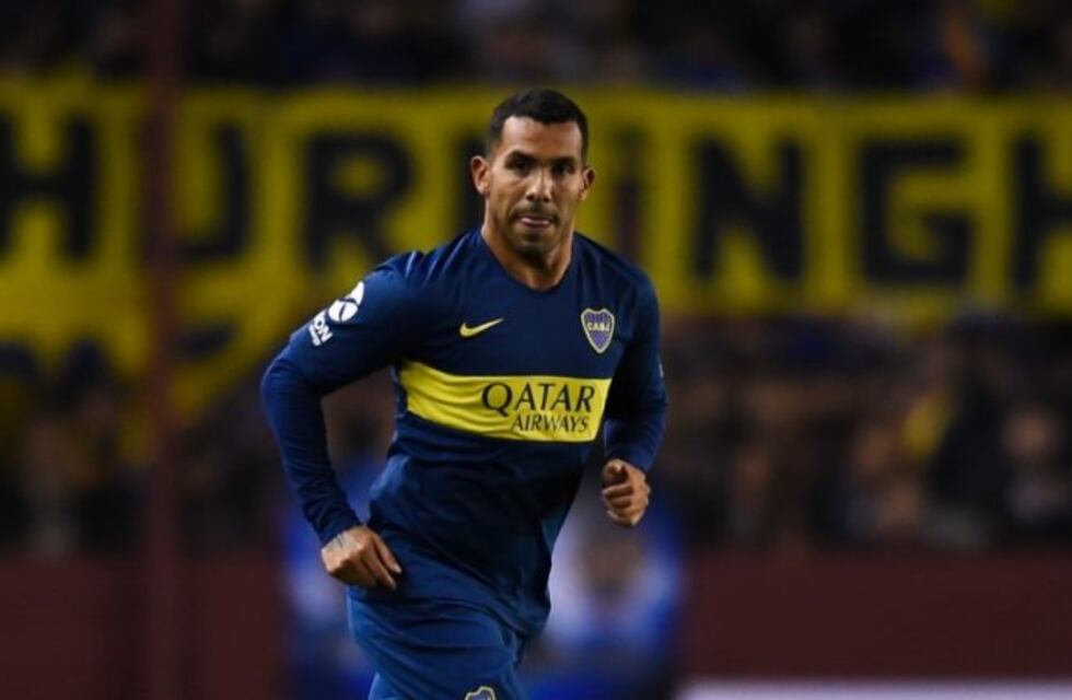 Así recibieron a Tévez los hinchas de Argentinos Juniors