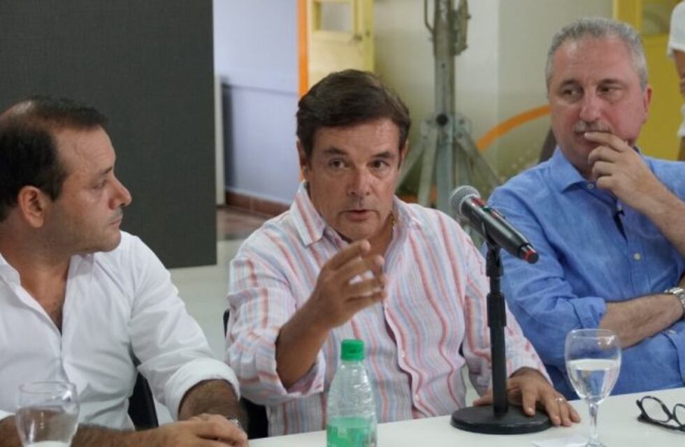 Multas de hasta el 75 % del sueldo o arresto para quienes rompan la cuarentena en Misiones