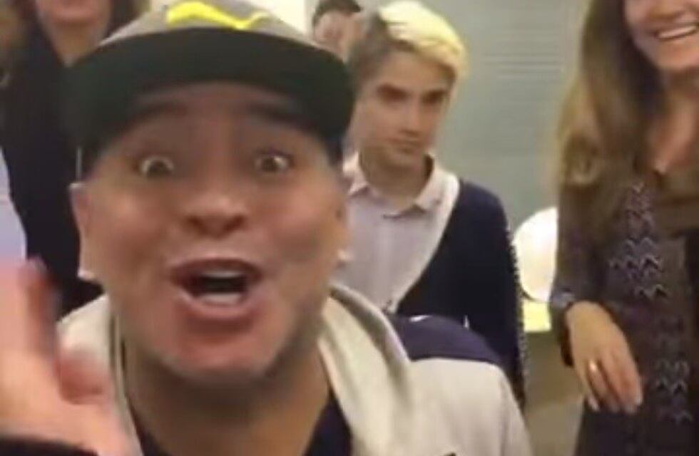 Diego Maradona y un mensaje muy crítico: "Macri, te queda poco, botón"