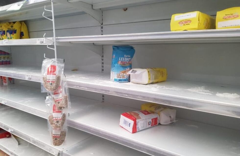 Afirman que escasean las primeras marcas en las góndolas de los supermercados de San Juan