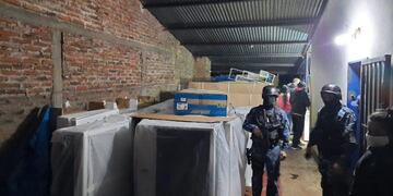 Los electrodomésticos estaban ocultos en un depósito\u002E