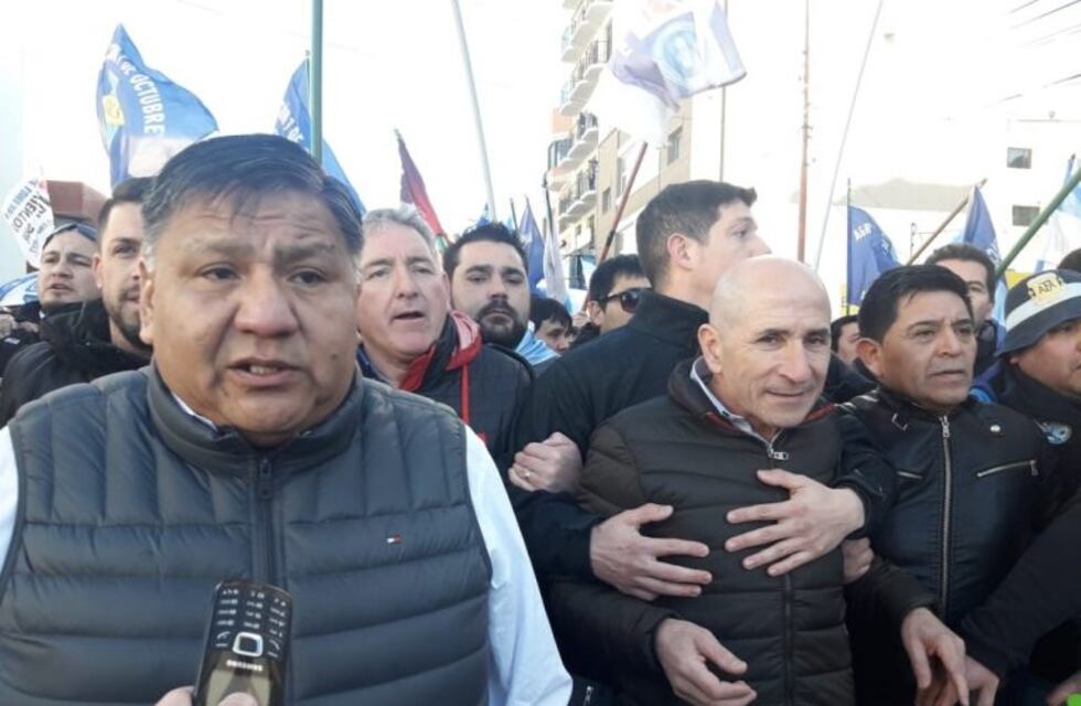 Peligra en cobro de sueldos de petroleros por los cortes de ruta