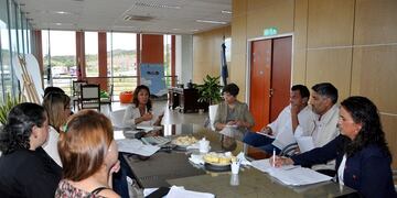 Gremialistas de UTEP y la Ministra de Eduación de San Luis\u002E