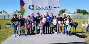 Entrega de terrenos del plan \