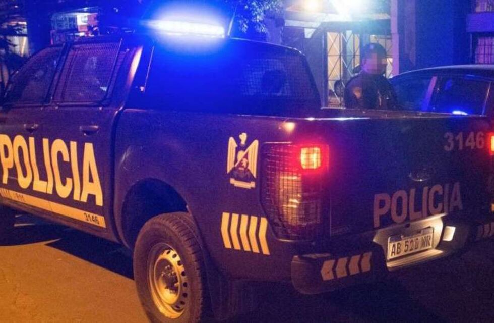 Un menor fue detenido en Las Heras al intentar escapar en una moto que no logró arrancar