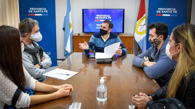 El secretario de Comercio Interior de Santa Fe, Juan Marcos Aviano, recibió a la Asociación de Jardines Particulares de Rosario y la región junto a representantes de salones de eventos para coordinar asistencia económica de emergencia\u002E (@jmaviano)