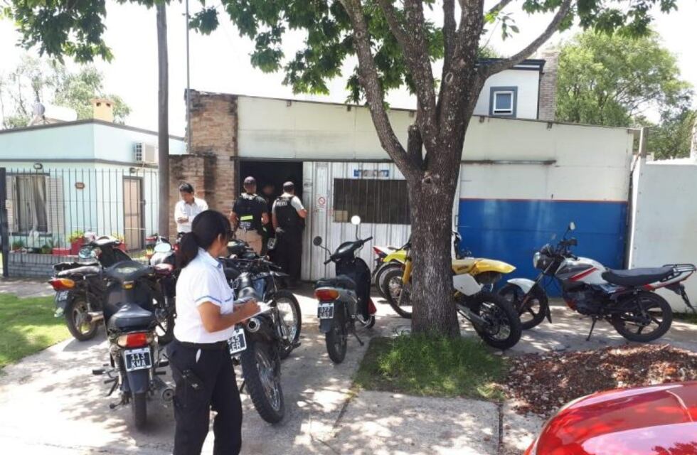 Continúan los controles a las motos