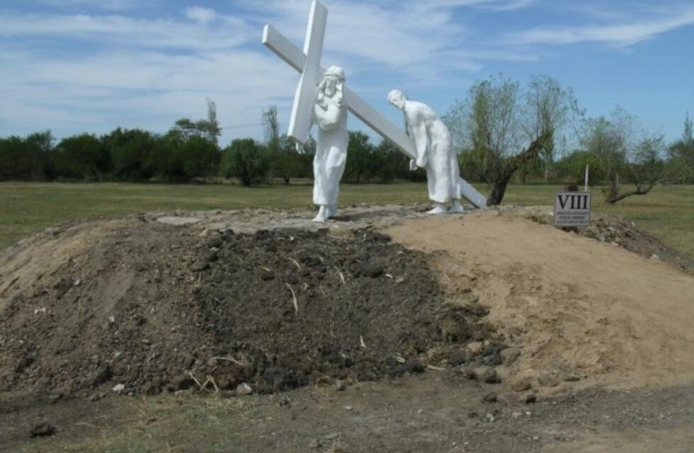 Murió el escultor entrerriano Oscar Rébora