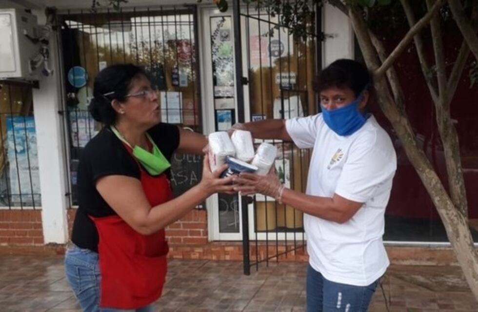 Fundación recolecta alimentos para vecinos necesitados de Puerto Esperanza