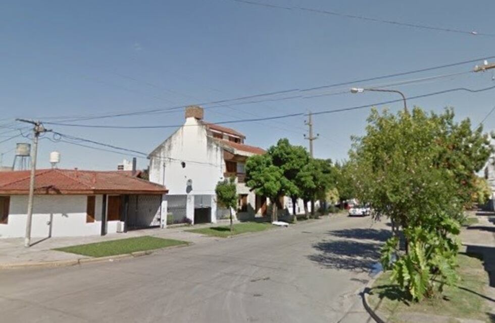 Un joven de 14 años se despertó con un ladrón en su habitación
