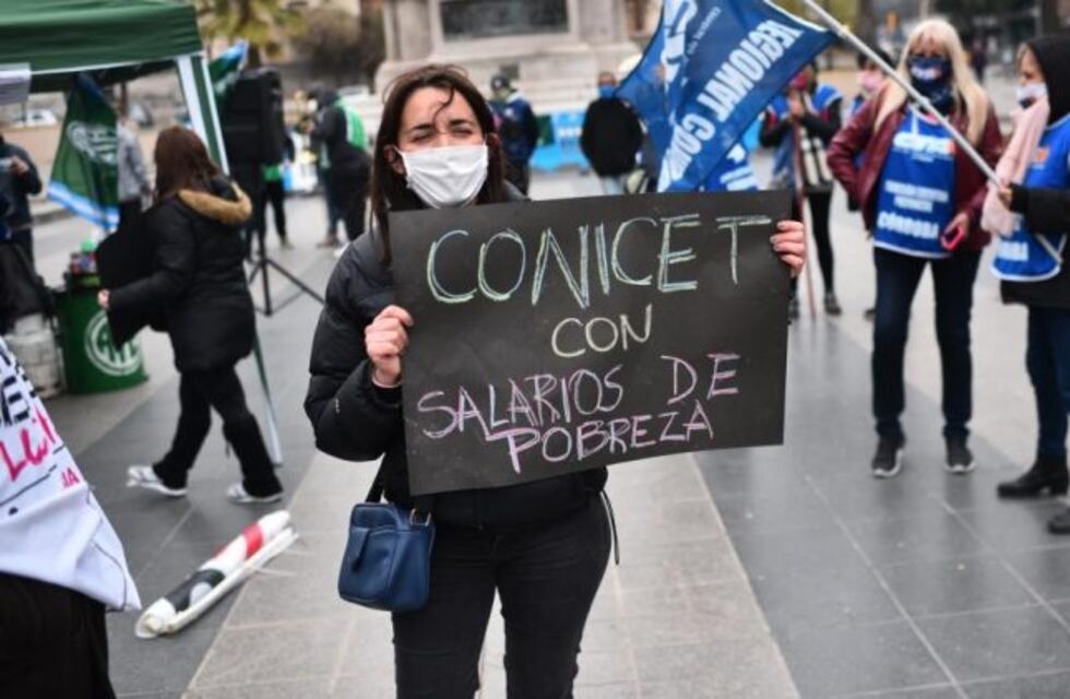 Trabajadores del Conicet protestan en Córdoba