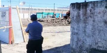 Encontraron restos óseos en la obra del edificio de Ipross en Viedma