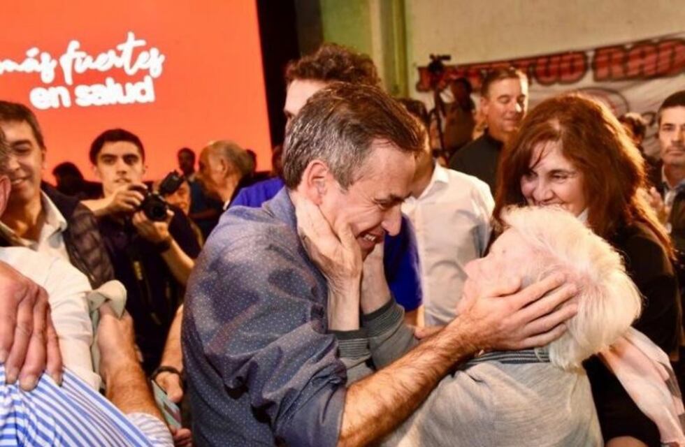 Mestre: "Docente que se capacite, tendrá aumento de salario hasta cobrar como maestro municipal"