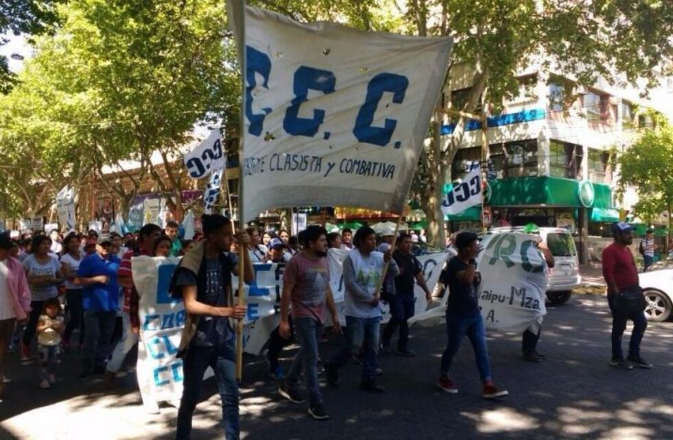 Marchan pidiendo por urgente asistencia alimentaria