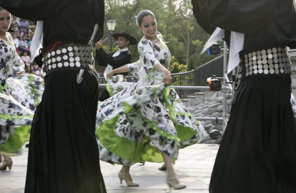 Mañana comienza el 1er Festival de Danzas Folclóricas "Tierra Pyta"