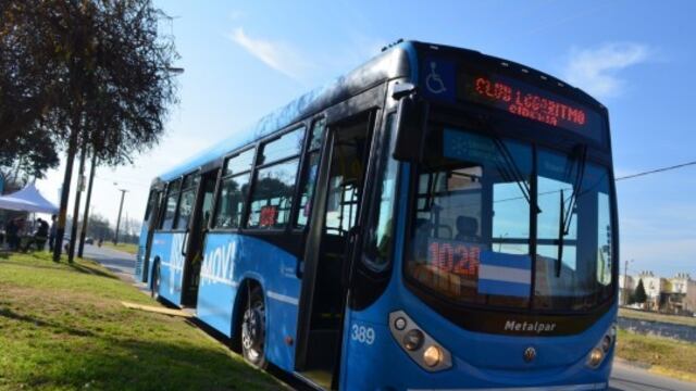 Los ómnibus están funcionando con frecuencia reducida por la caída en la cantidad de usuarios. (Municipalidad de Rosario)