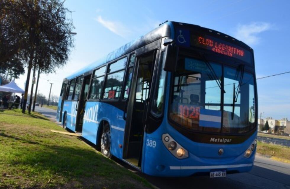 Descartan paro y cambio de recorrido de colectivos de Rosario en diciembre