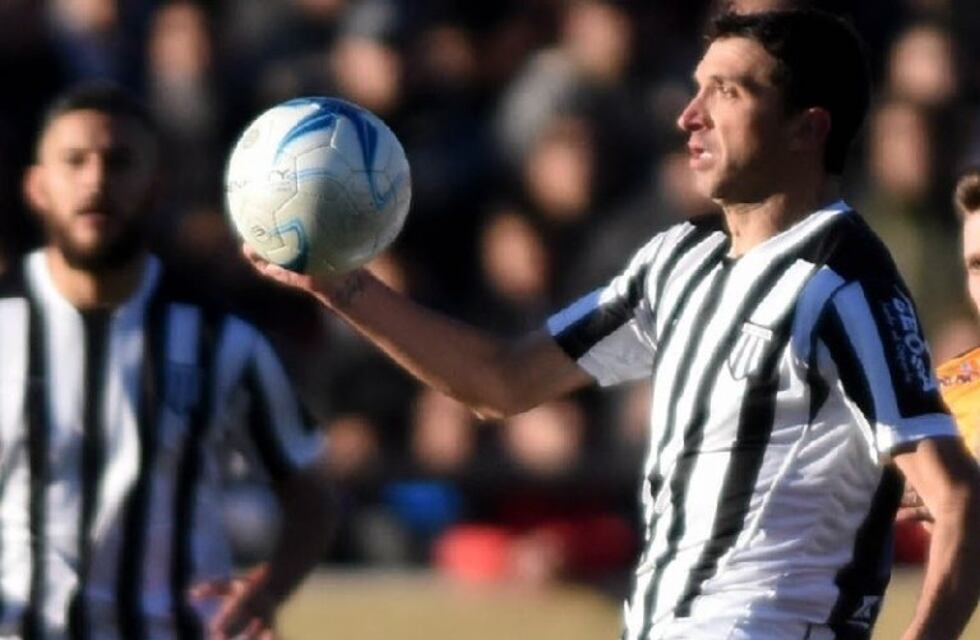 Gimnasia y Unión Aconquija se ponen al día esta tarde en el Parque
