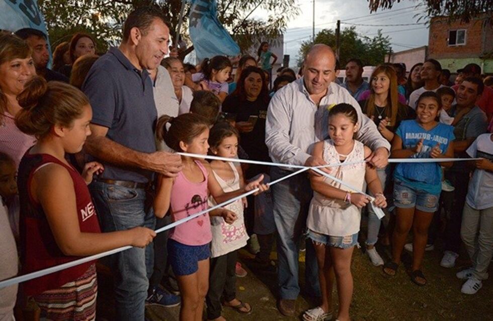 Inauguraron una plaza en el barrio Alberdi Sur, en Tucumán