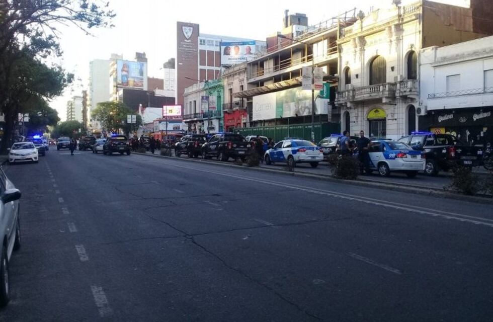 Hubo piedrazos y heridos por balas de goma sobre Pellegrini tras la victoria de Central