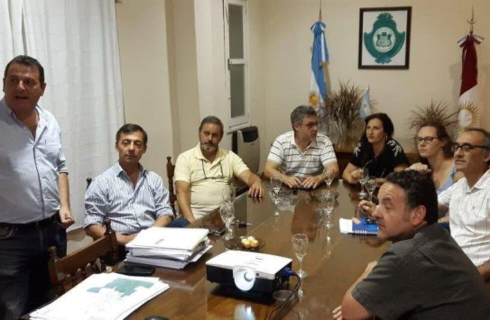 POUT: reunión con Concejales electos Alta Gracia Crece