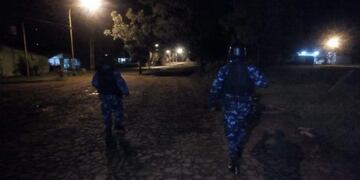 Detuvieron a un joven intentando robar reflectores