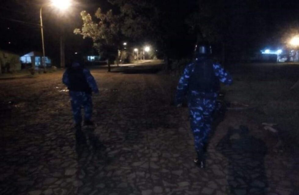 Detuvieron a un joven intentando robar reflectores