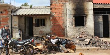 INCENDIO CALLE RIOJA\nCrédito: ElDía