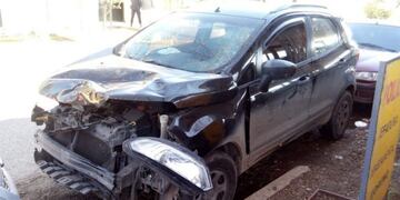 La camioneta en la que viajaba Correa (Foto: Semanario Actualidad)