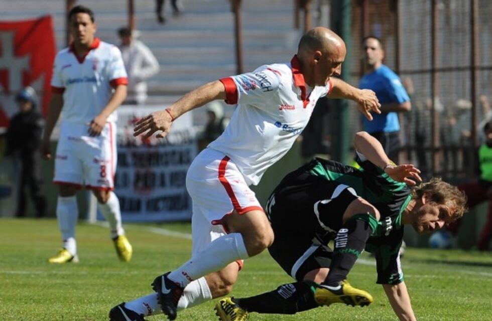 Huracán derrotó 1-0 a San Martín de San Juan