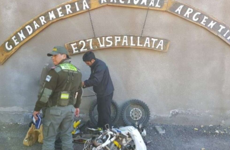 Intentó cruzar una moto oculta en su auto desde Chile a Mendoza