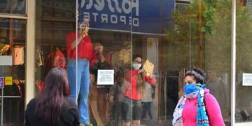Comercios abiertos en San Luis