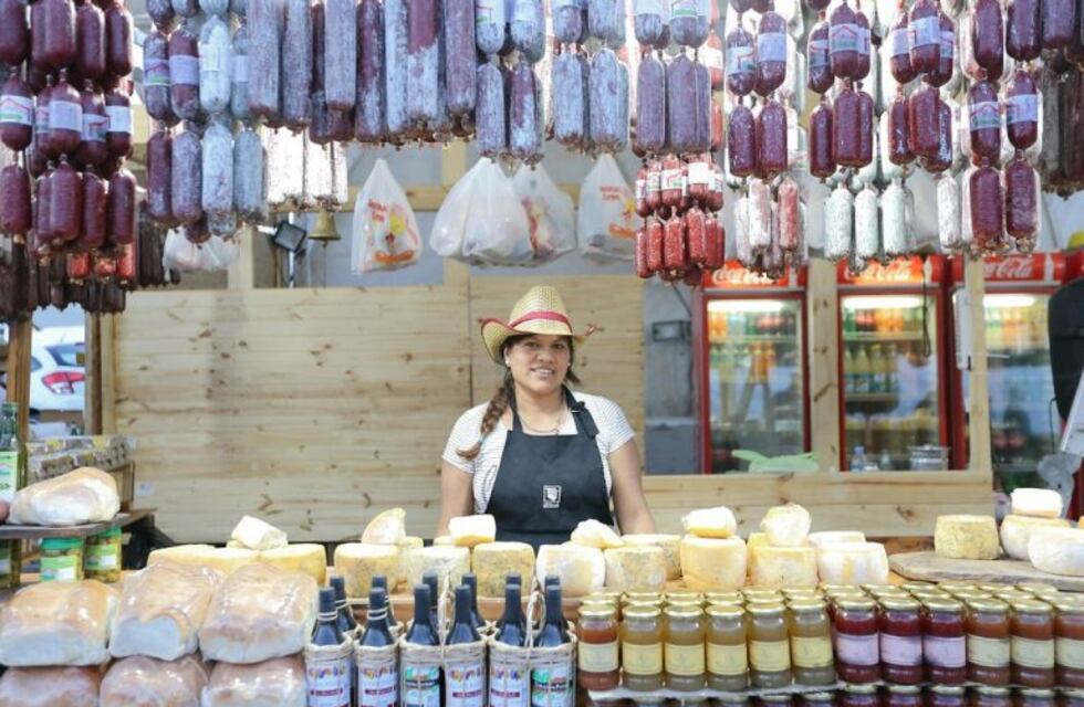 Con 270 expositores, abre sus puertas la Feria de las Artesanías