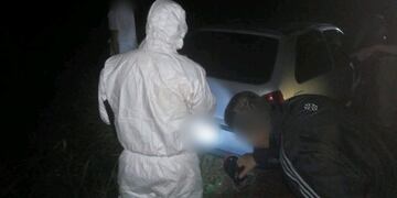 Cerca del cuerpo fue encontrado un auto que la policía secuestró para peritar\u002E