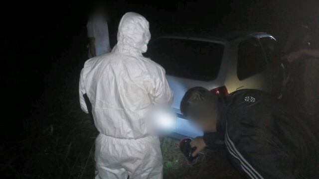 Cerca del cuerpo fue encontrado un auto que la policía secuestró para peritar\u002E