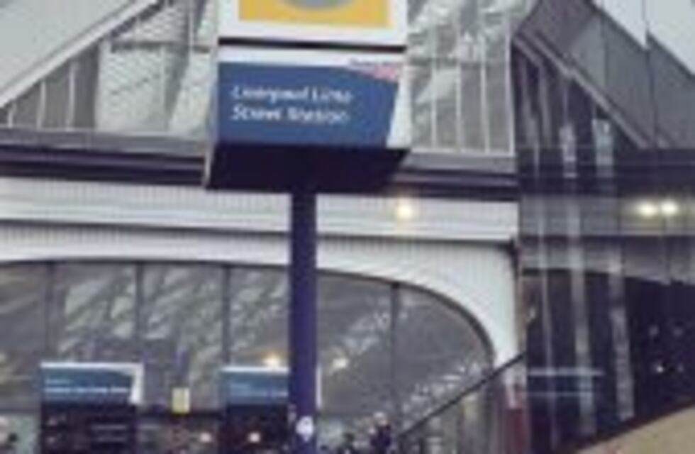 Gianinna Maradona y Maxi Rodríguez recordaron divertidas anécdotas de su paso por Inglaterra